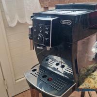 macchinetta delonghi 