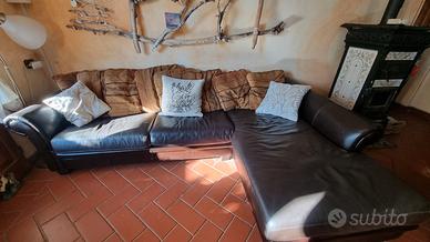 Divano in vera pelle stile Industrial 