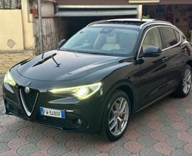 Stelvio 2.2 Diesel 210 CV AT8 Q4 Executive