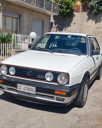 Volkswagen - Golf Mk2 GTI