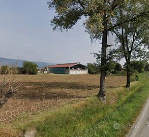 Immobile di 1547 m² con 4 locali a Thiene