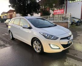 HYUNDAI - i30 - Wagon 1.4 Econext Comfort