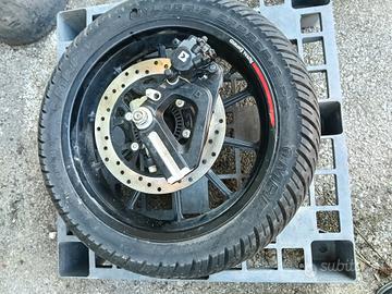 Cerchio posteriore Royal Enfield Hunter 350