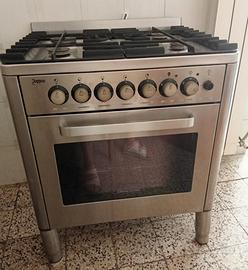 Zoppas 4 fuichi con forno a gas