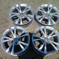 CERCHI IN LEGA ALFA ROMEO GIULIETTA R.16”