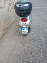 vespa et4  