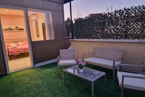 Attico Vista S.Pietro a 40m Metro A - 4 Camere