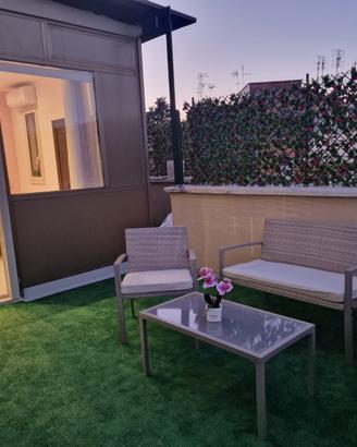 Attico Vista S.Pietro a 40m Metro A - 4 Camere