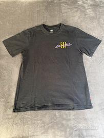 T-shirt levi’s nera taglia M.