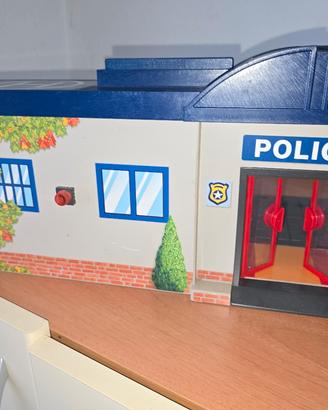 Playmobil Polizia Caserma Furgone e moto