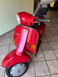 Vespa 50 anni 90
