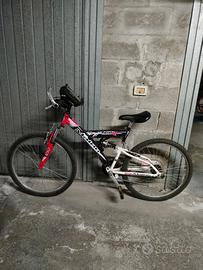 Bici MTB 26 Maino ammortizzatori