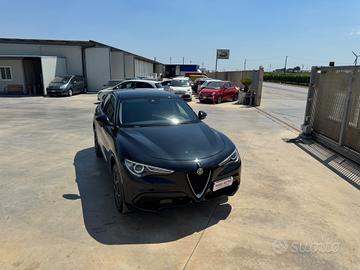 Alfa Romeo Stelvio 2.2 Turbodiesel 210 CV AT8 Q4 B