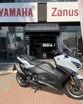 Yamaha T Max 560 VERSIONE TECH pronta consegna