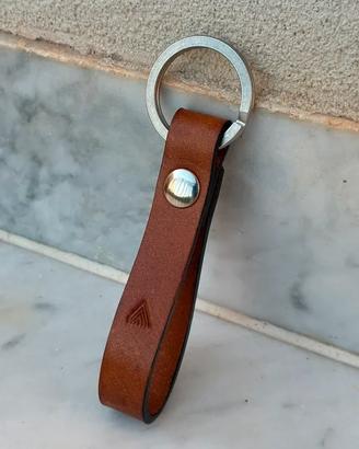 Portachiavi in cuoio artigianale design geometrico