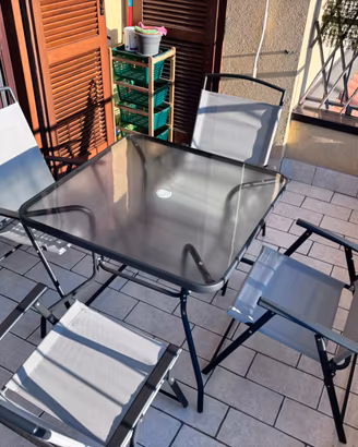 Set Tavolo da Giardino/Balcone in Vetro + 4 Sedie