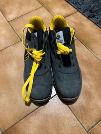 Scarpe antinfortunistiche