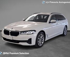 BMW 520 d 48V xDrive Touring Aut. + Tetto apr.