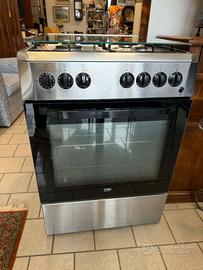 cucina a libera installazione Beko