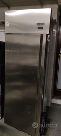 Frigo in acciaio inox
