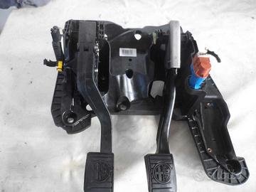 PEDALIERA FRENO + FRIZIONE ALFA ROMEO 159 Berlina