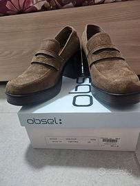 Mocassino con tacco n. 38