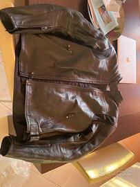 Completo revit pelle come nuovo