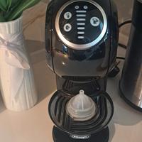 macchinetta caffè nescafè dolce gusto