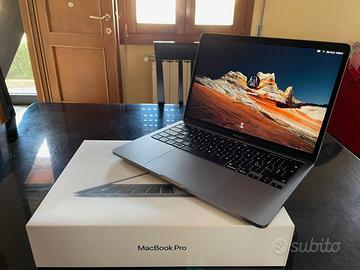 MacBook Pro 13 2020 16GB 512GB i5 Touch Bar