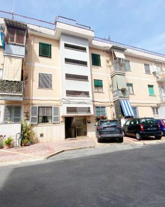 3 LOCALI A POMIGLIANO D'ARCO