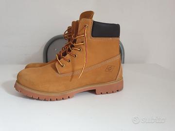 Anfibi lee cooper taglia 45