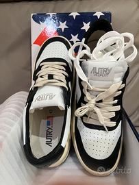 Scarpe autry medalist tg 43 black e white nuove