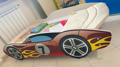 Letto bimbo auto