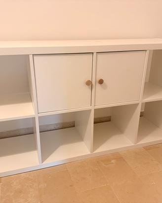 Ikea Kallax bianca con 2 inserti