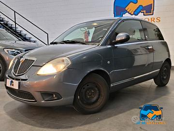 Lancia Ypsilon 3 Porte Ypsilon 1.4 8v Argento ecoc
