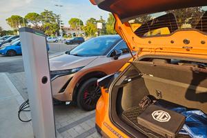 mg mg4 luxury 64kw 2024