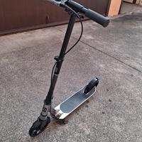 monopattino Non elettrico