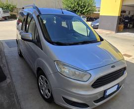 Ford Tourneo Courier 1.5 TDCI 95 CV Titanium