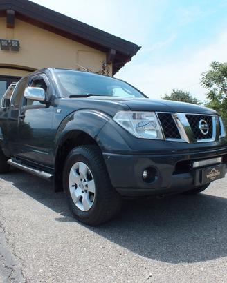 NISSAN NAVARA 2.5 DCI 175 CV KING CAB 4 POSTI