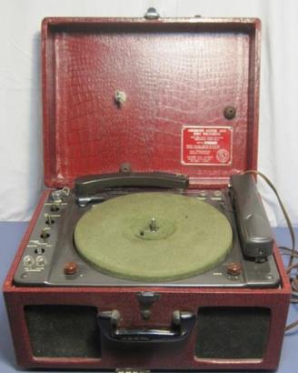 2 giradischi vintage antiquariato