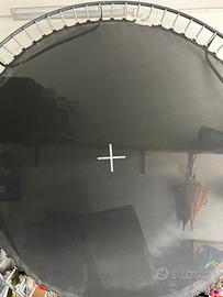 tappeto elastico salta salta