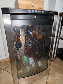 Cantinetta vino Samsung 33 bottiglie