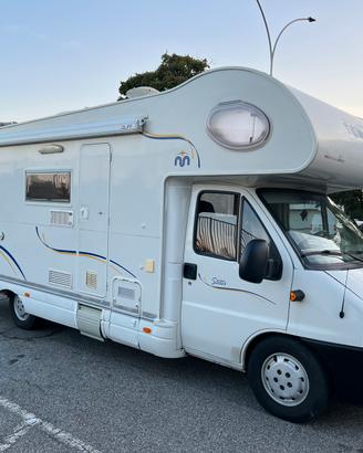 Camper mansardato Mobilvetta Miller Arizona