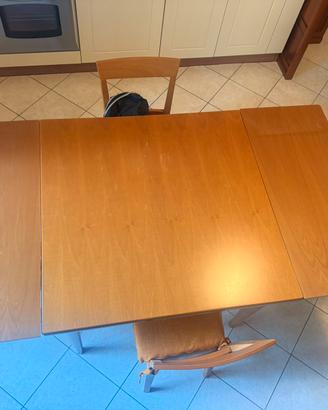 Tavolo da pranzo allungabile in legno