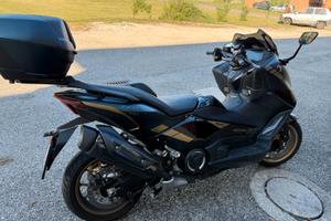 YAMAHA TMAX TECH MAX
