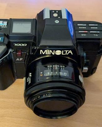 Reflex Minolta 7000 AF 50 e custodia