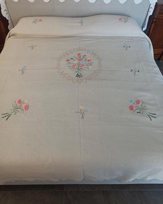 COPRILETTO ECU RICAMATO