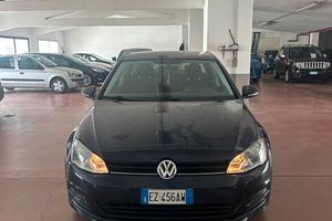 Volkswagen Golf Business 1.6 TDI 5p. Highline Blue