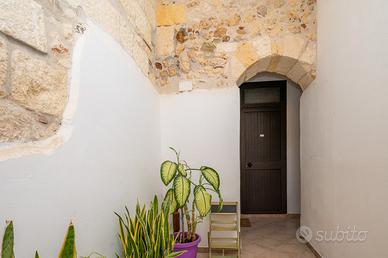 Loft Sa Pedra|Centro Porto Torres|Soppalco + patio