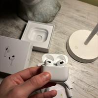 Airpods 3 wireless charging case Bluetooth